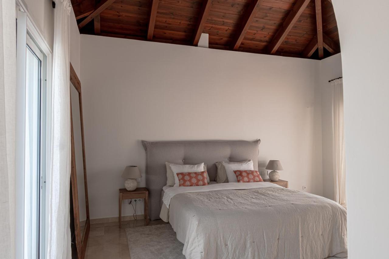 Appartamento Luxurious penthouse in Ventura del Mar, Puerto Banus. Marbella Esterno foto