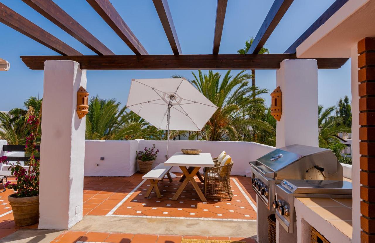 Appartamento Luxurious penthouse in Ventura del Mar, Puerto Banus. Marbella Esterno foto