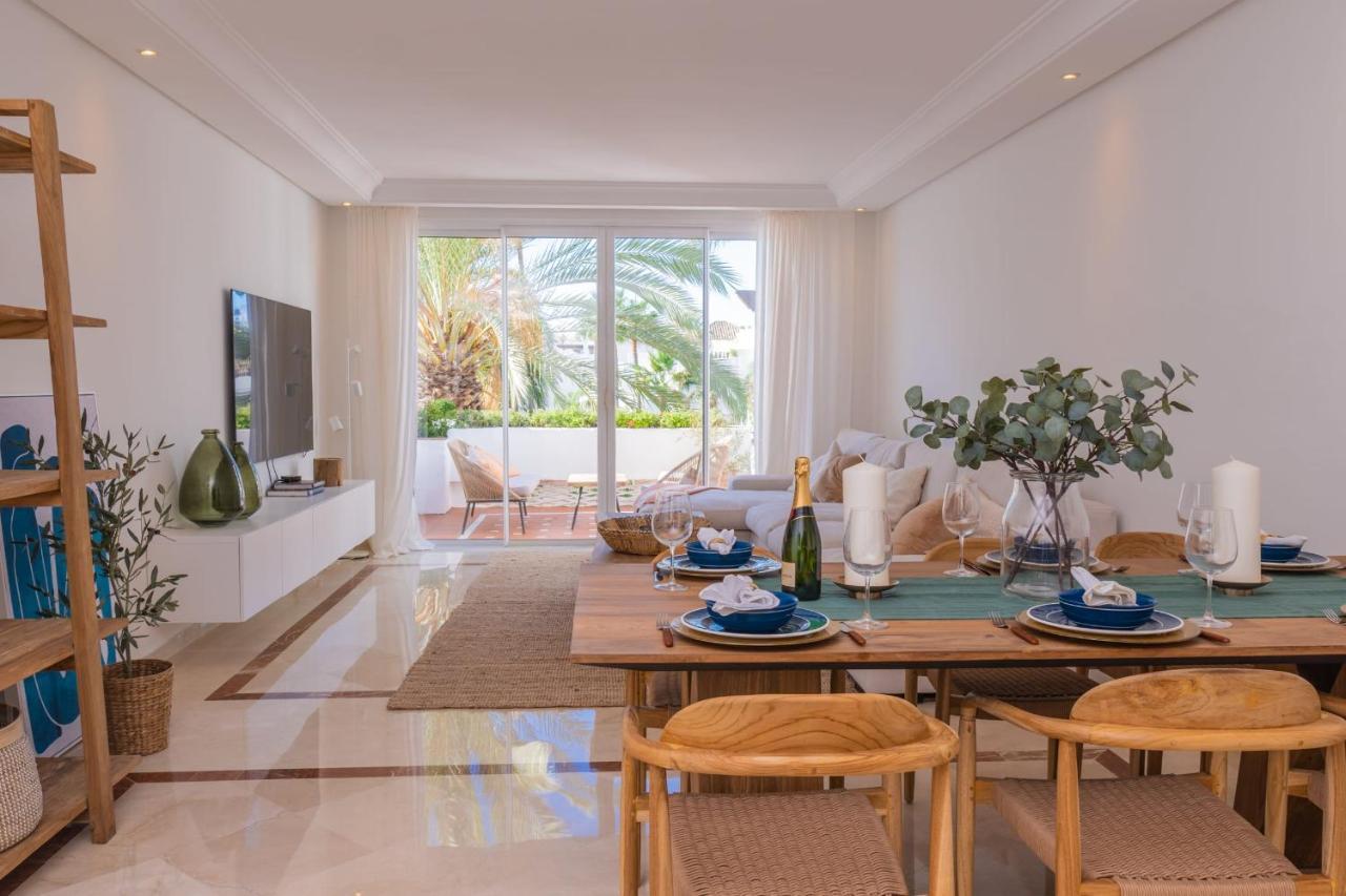 Appartamento Luxurious penthouse in Ventura del Mar, Puerto Banus. Marbella Esterno foto